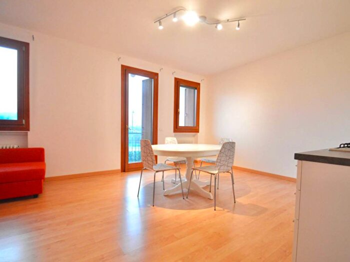 Appartamento bilocale in affitto in Mason Vicentino, Colceresa