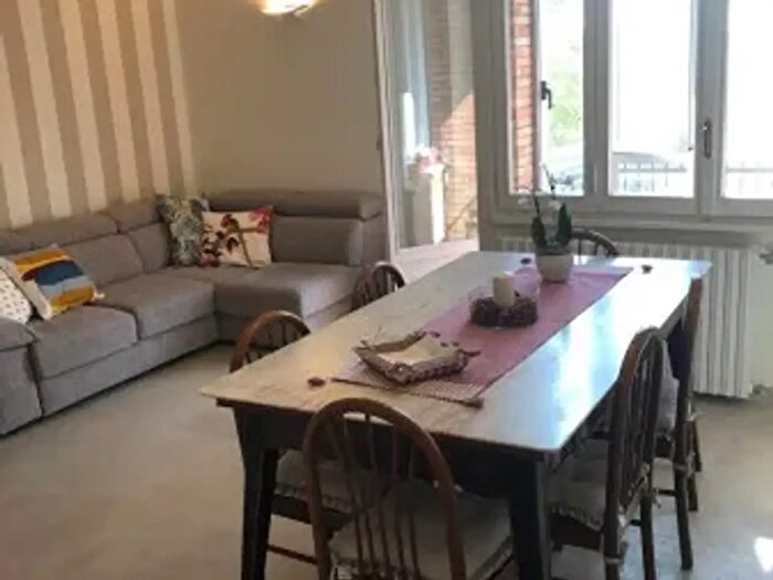 Appartamento trilocale in affitto in Via SantAbbondio, Milano