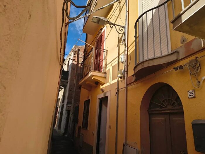Casa quadrilocale in vendita in Via Bottesco in, Messina