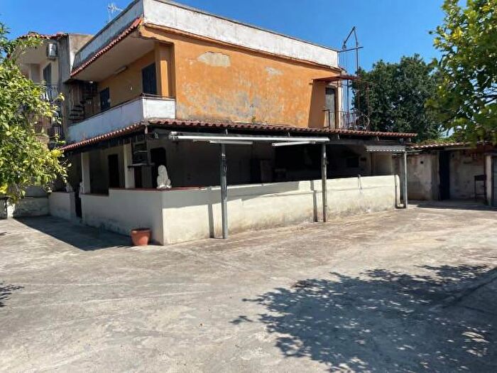 Casa trilocale in vendita in Sessa Aurunca