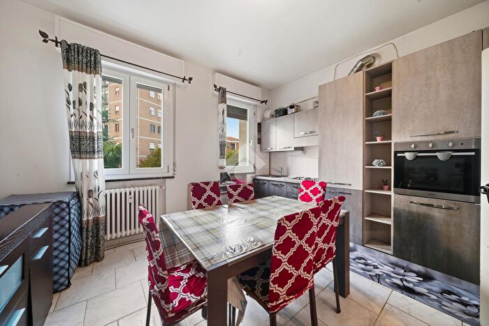 Appartamento quadrilocale in vendita in Via Giovanni Battista Lulli, Reggio Emilia