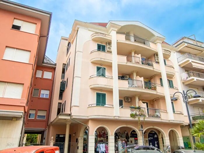 Appartamento bilocale in vendita in Via Trieste, Tortoreto