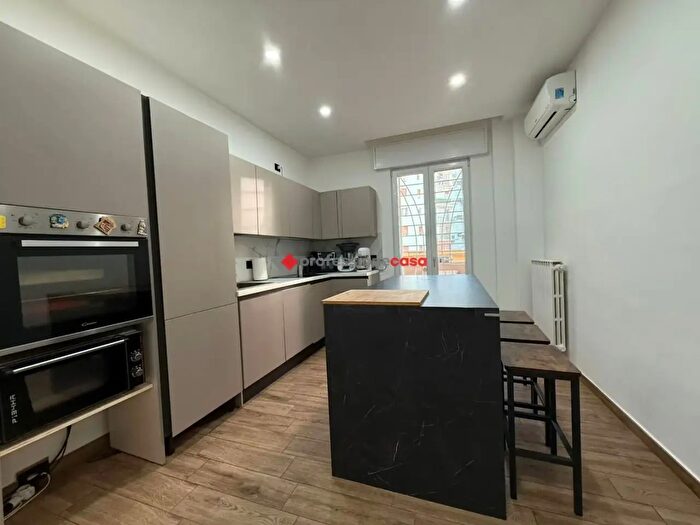 Appartamento quadrilocale in vendita in Via Saverio Pollice, Foggia