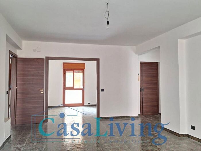 Appartamento quadrilocale in affitto in Via Santa Venera, Calatafimi Alta, Palermo
