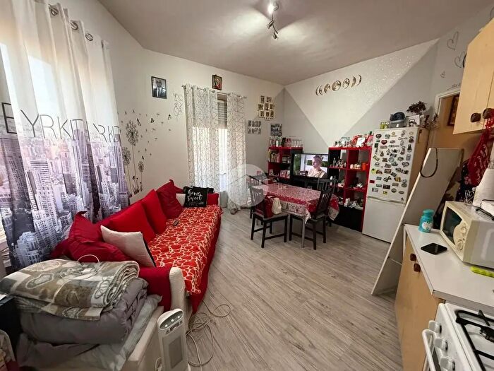 Appartamento bilocale in vendita in Via Borsi, Torino