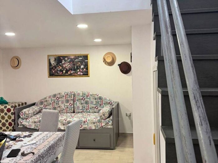 Appartamento monolocale in affitto in Via dell'Indipendenza, Gaeta