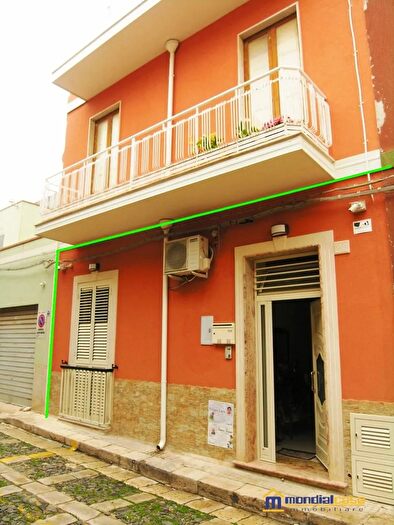 Appartamento quadrilocale in vendita in Via San Martino, Pachino