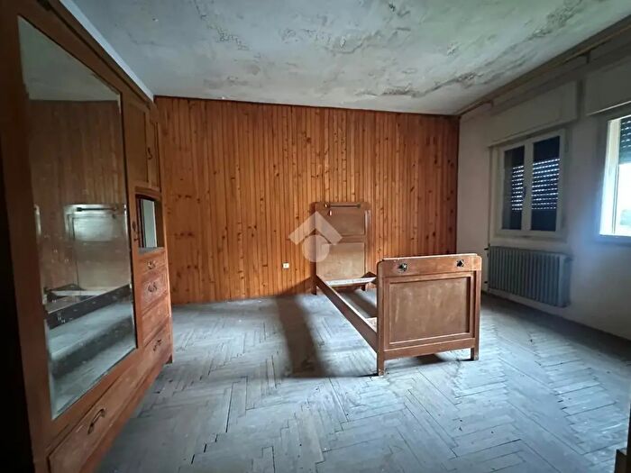 Casa con 5 locali in vendita in Via della Vittoria, Volpago Del Montello