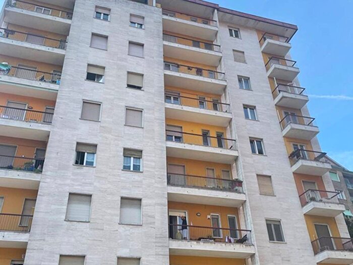 Appartamento bilocale in affitto in Via Rembrandt, Piazzale Siena, Milano