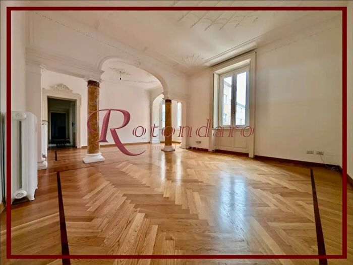 Appartamento con 7 locali in affitto in Via Gian Battista Vico, Milano