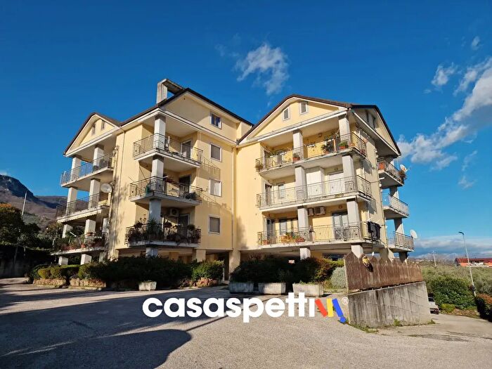 Appartamento trilocale in vendita in Via Polidoro Paparo, Eboli