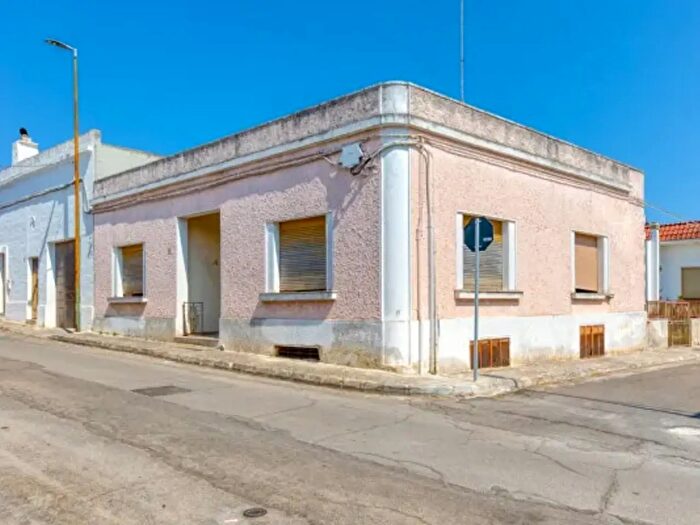 Casa con 5 locali in vendita in Via Aquila, PresicceAcquarica