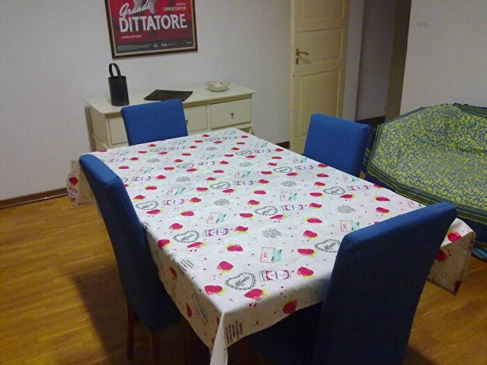 Appartamento bilocale in affitto in Via Santo Stefano, Santo Stefano, Bologna