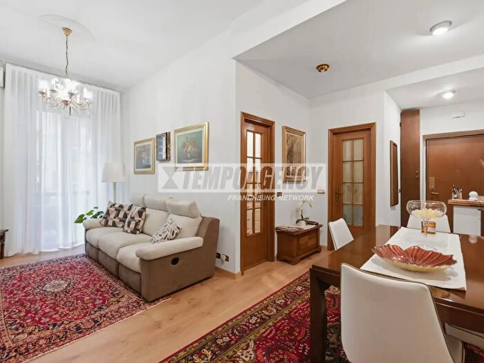 Appartamento trilocale in vendita in Via Gaspare Aselli, Milano