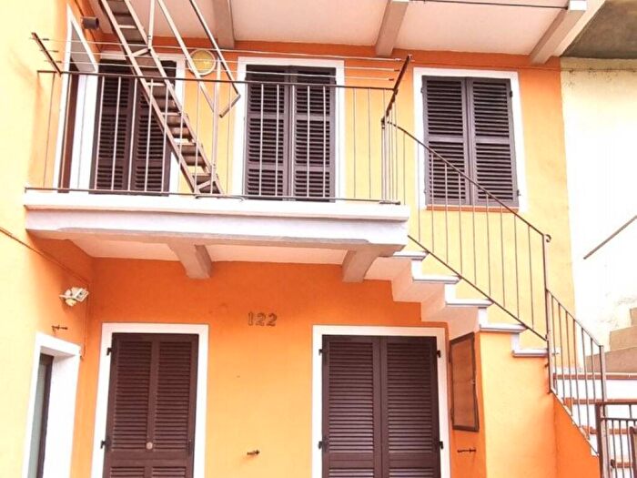 Casa trilocale in affitto in Via Tarino, Centro, Cossato