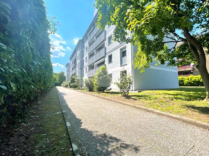 Appartamento trilocale in vendita in Via Don Lorenzo Milani, Cernusco Sul Naviglio