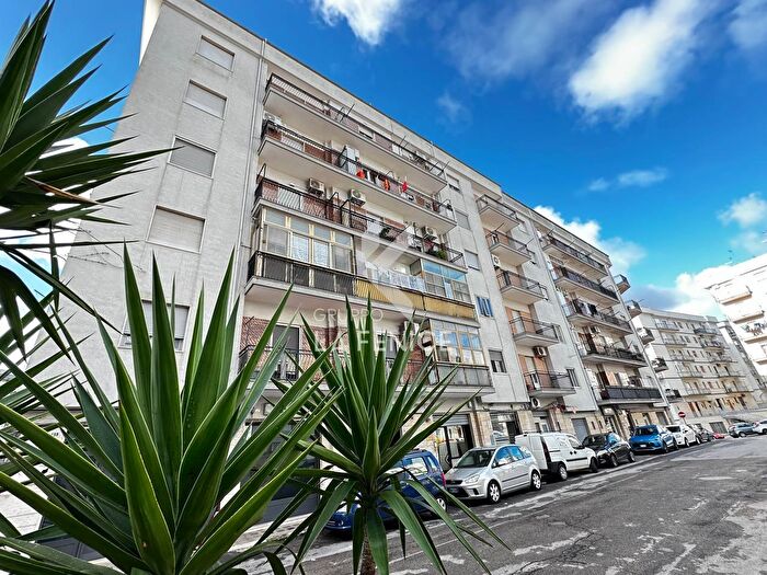 Appartamento trilocale in vendita in Via Trento, Martina Franca