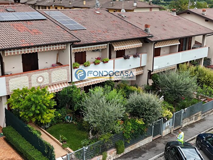 Casa con 5 locali in vendita in Via Mondini, Calcinato