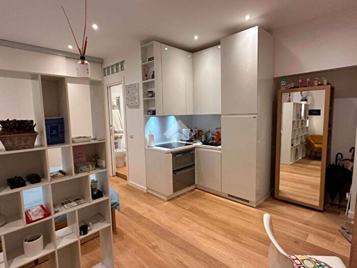 Appartamento monolocale in affitto in Via Michelangelo Buonarroti, Vercelli Wagner, Milano