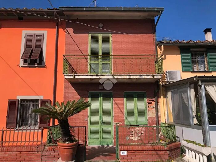 Casa trilocale in vendita in Località Gelsa, Altopascio