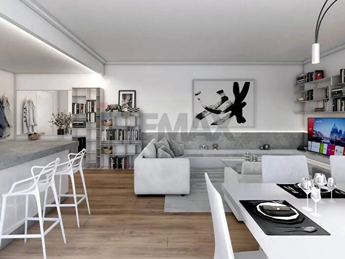 Appartamento quadrilocale in vendita in Via Rongio, Olgiate Comasco