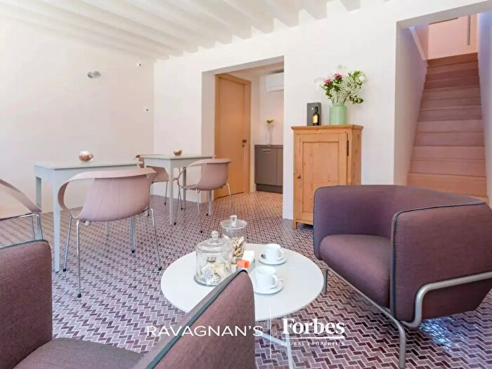 Casa con 7 locali in vendita in Venezia