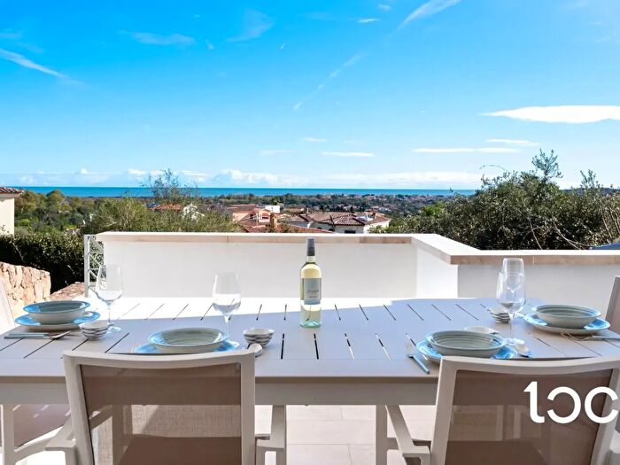 Casa quadrilocale in vendita in San Teodoro