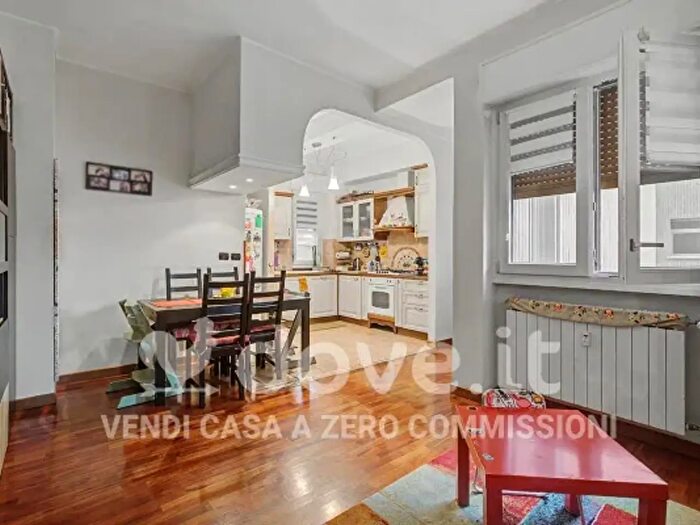Appartamento trilocale in vendita in Via Walter Tobagi, Milano