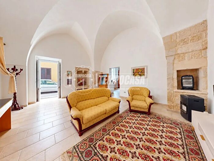 Appartamento trilocale in vendita in Via Vittorio Emanuele II, San Cesario Di Lecce