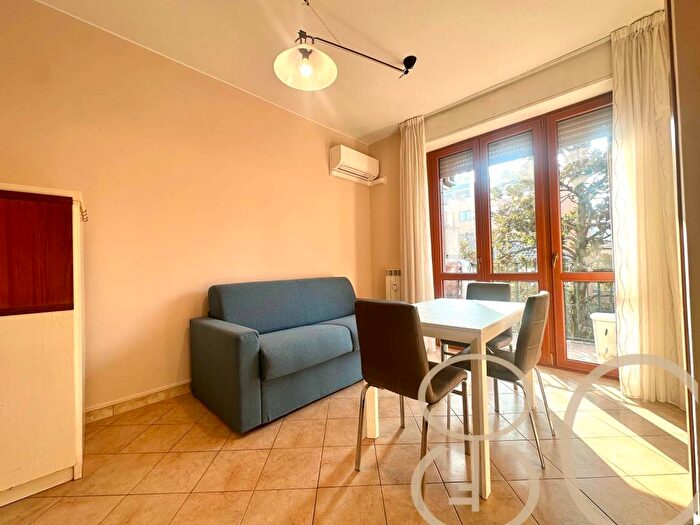 Appartamento monolocale in affitto in Via Gentilino, Corso San Gottardo, Milano