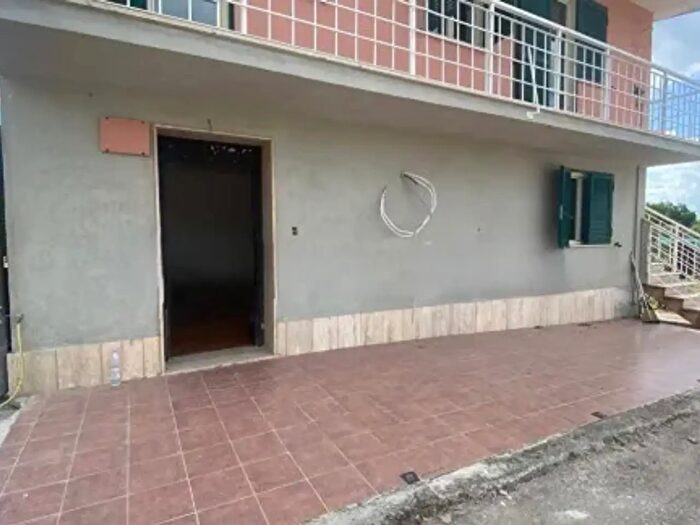 Appartamento trilocale in affitto in Località Collemozzo, Zagarolo