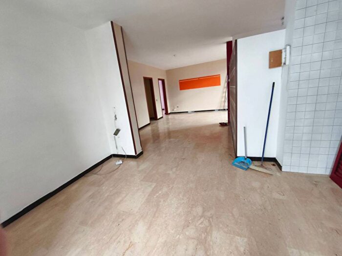 Appartamento trilocale in affitto in Via Lattaro, Centro, Castellammare di Stabia