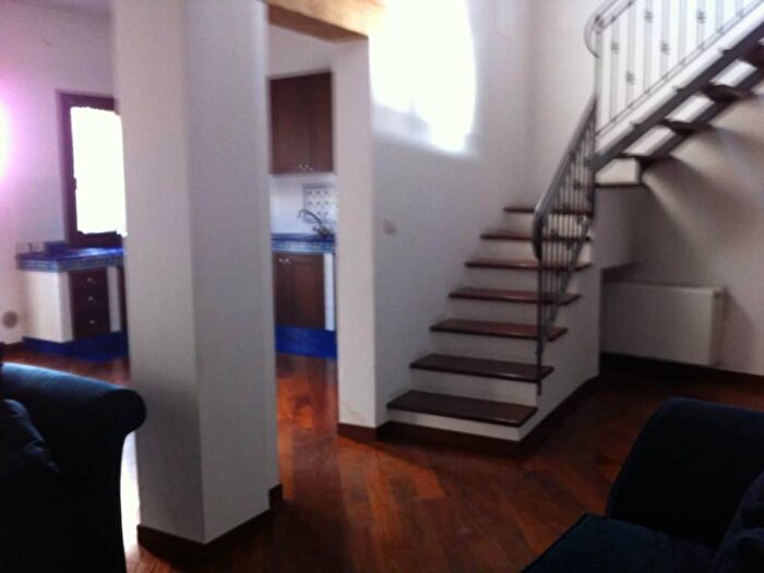 Appartamento con 5 locali in affitto in Via Lauro, Centro Storico, Brindisi