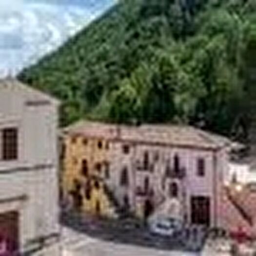 Casa in vendita in Piazza Roma Greccio Ri Italia, Greccio