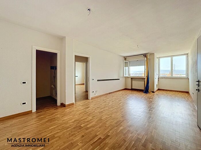 Appartamento quadrilocale in vendita in Via Verdi, Altopascio