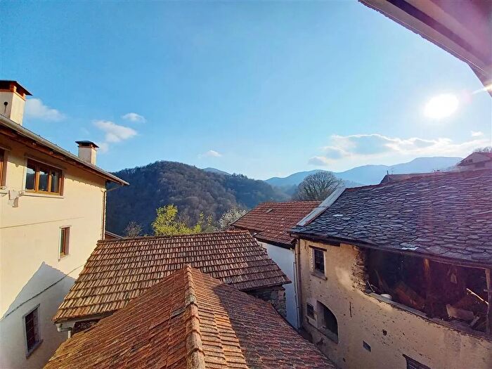 Case in Vendita e in Affitto - 2