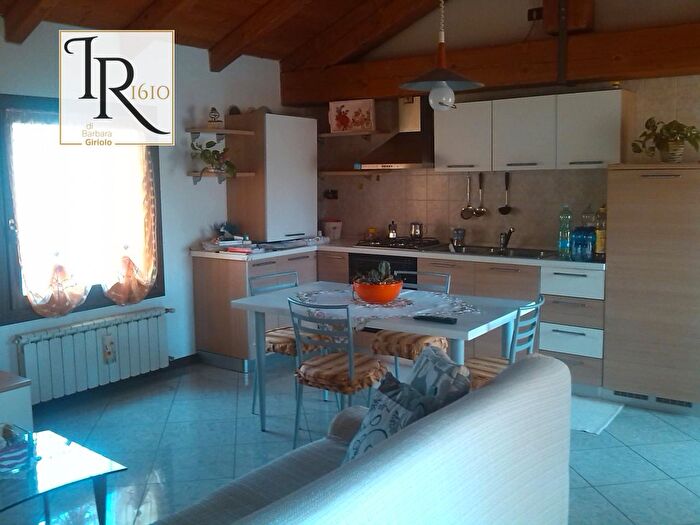 Appartamento trilocale in vendita in Badia Polesine