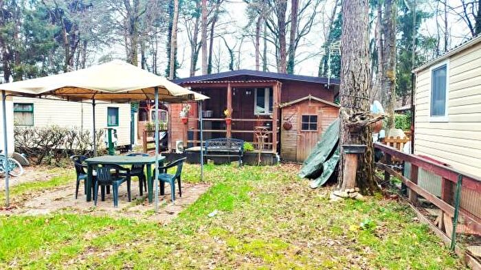 Casa trilocale in vendita in Via Montello, Gornate Olona