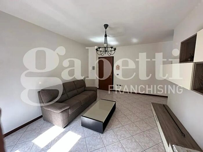 Appartamento bilocale in affitto in Via Ridolfi, Foligno