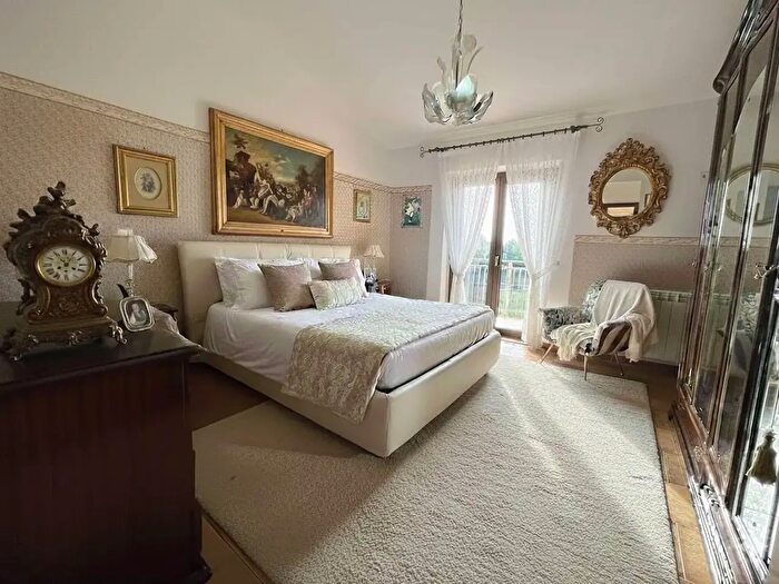 Appartamento quadrilocale in vendita in Via Gian Battista Odierna, Aragona