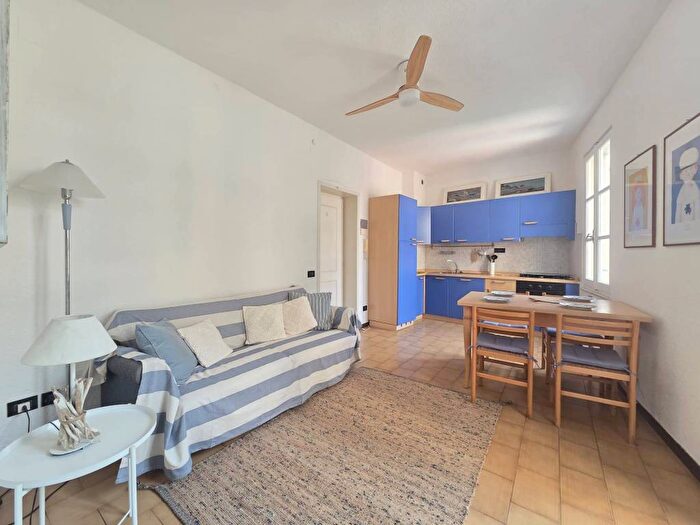 Appartamento bilocale in affitto in Piazzetta Alba, Laigueglia