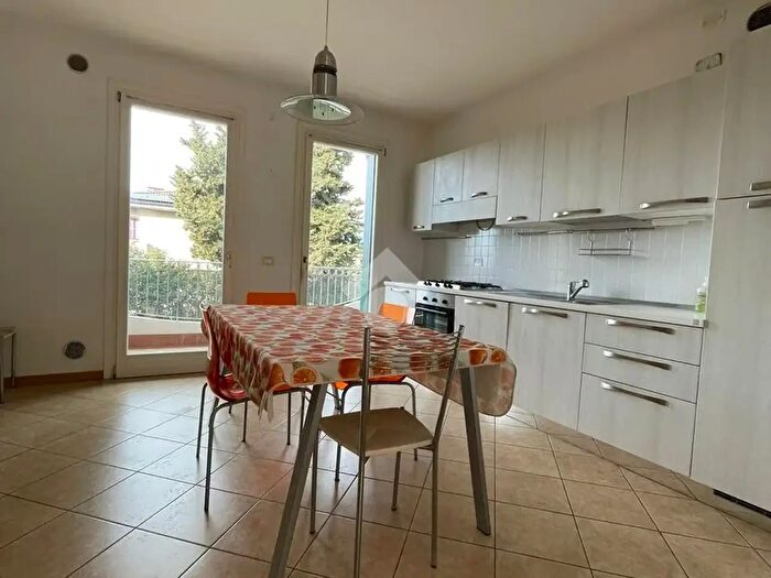 Appartamento quadrilocale in affitto in Bassano Del Grappa