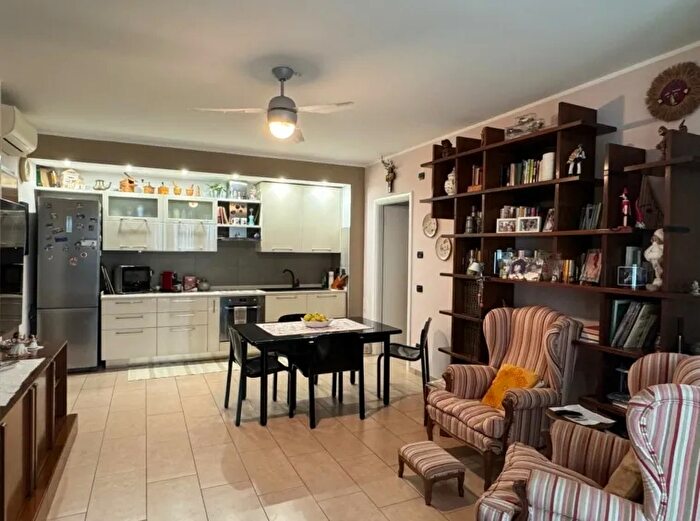 Appartamento bilocale in vendita in Via Gaudenzio Ferrari Stella Santuario Saronno Varese Lombardia Italia, Saronno