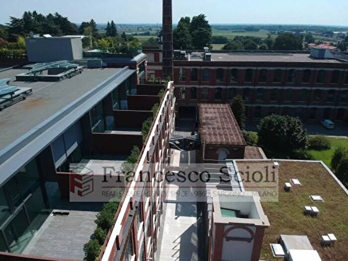 Appartamento trilocale in vendita in Viale Trento, Lomazzo