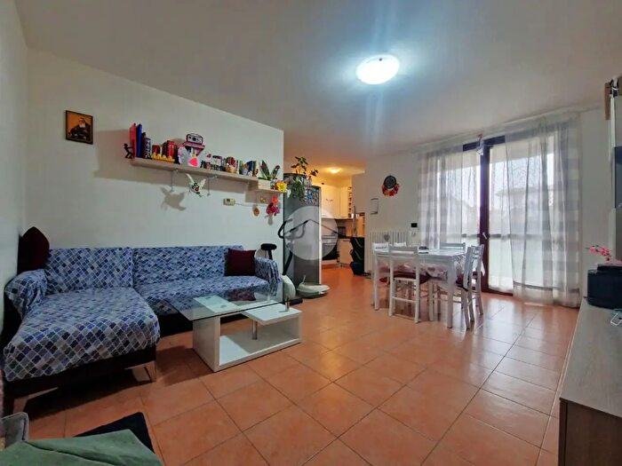 Appartamento trilocale in vendita in Via Don Astolfi, Bagnolo San Vito