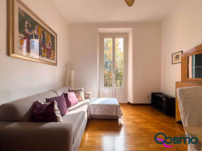 Appartamento bilocale in affitto in Via Correggio, Amendola Buonarroti, Milano