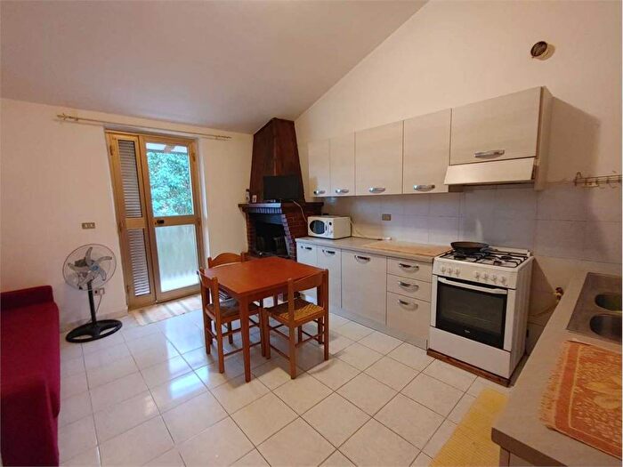 Appartamento trilocale in affitto in Centro, Todi