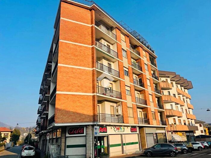 Appartamento quadrilocale in affitto in Via umberto I, Lanzo Torinese
