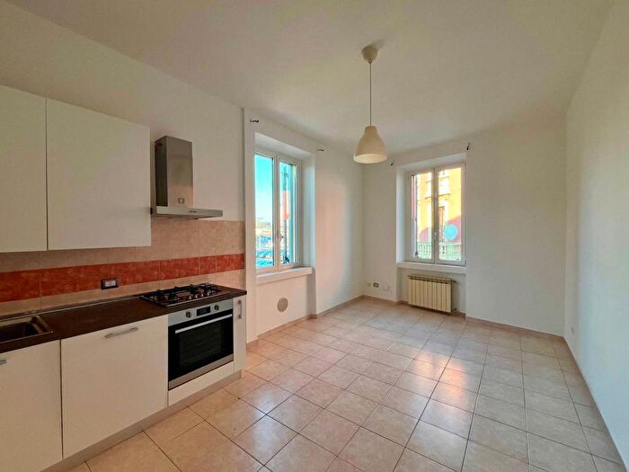 Appartamento bilocale in affitto in Via Giuseppe Candiani, Bovisa, Milano