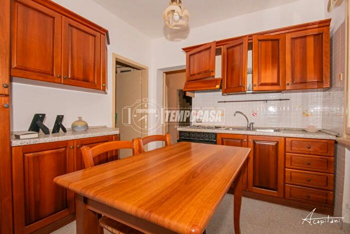 Casa quadrilocale in vendita in Vicolo Damiano Chiesa, Rovigo